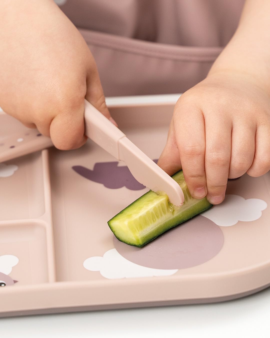 Done by Deer Ensemble de couverts Foodie Happy Dots Sand – Fourchettes et cuillères pour tout-petits avec bords arrondis – Ustensiles sûrs et faciles à nettoyer pour manger indépendamment