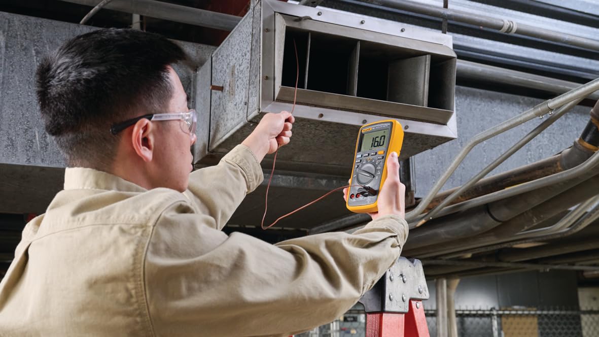 Fluke 17B+ Digital Multimeter