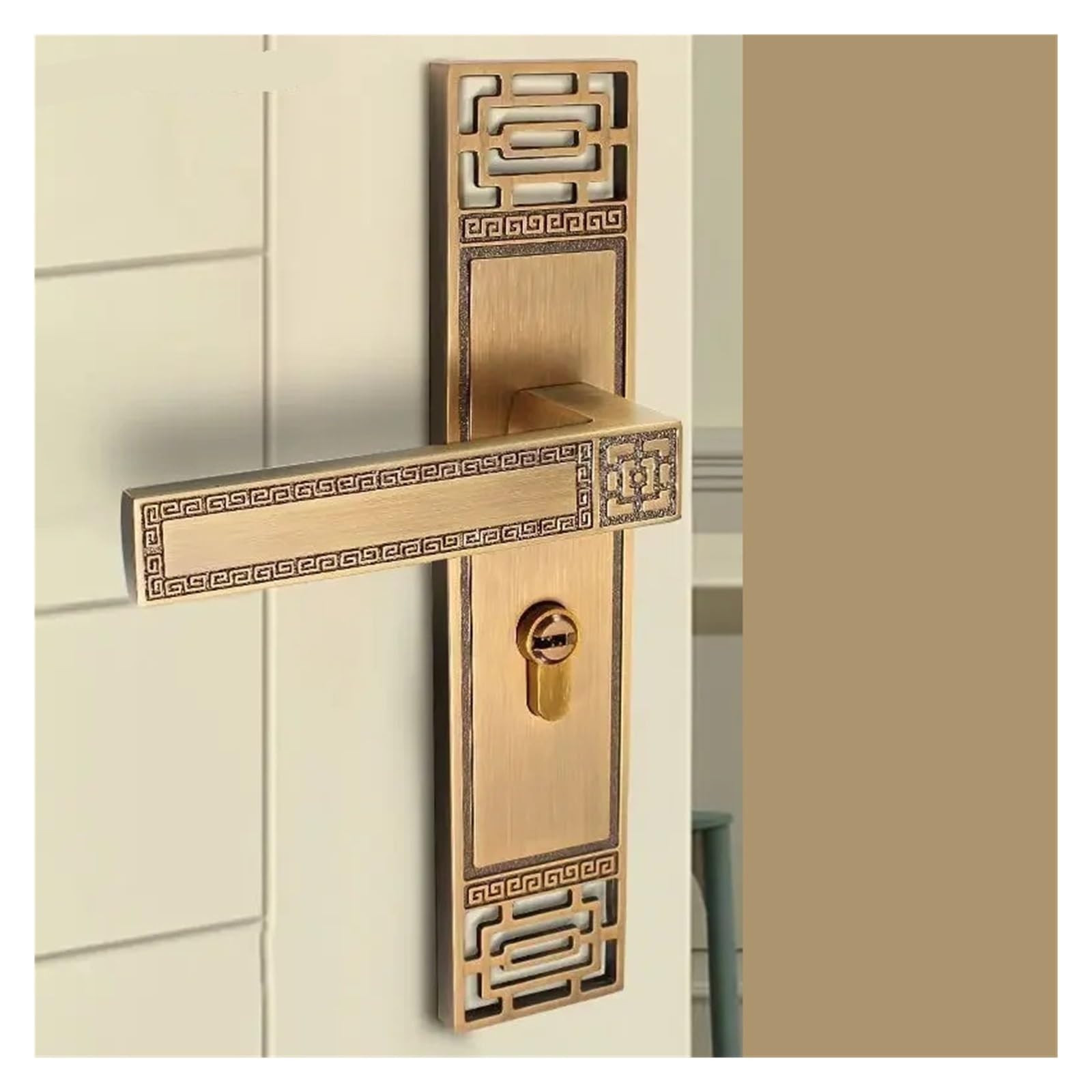 Cerradura de manija moderna para renovar las puertas de habitaciones y oficinas con llave