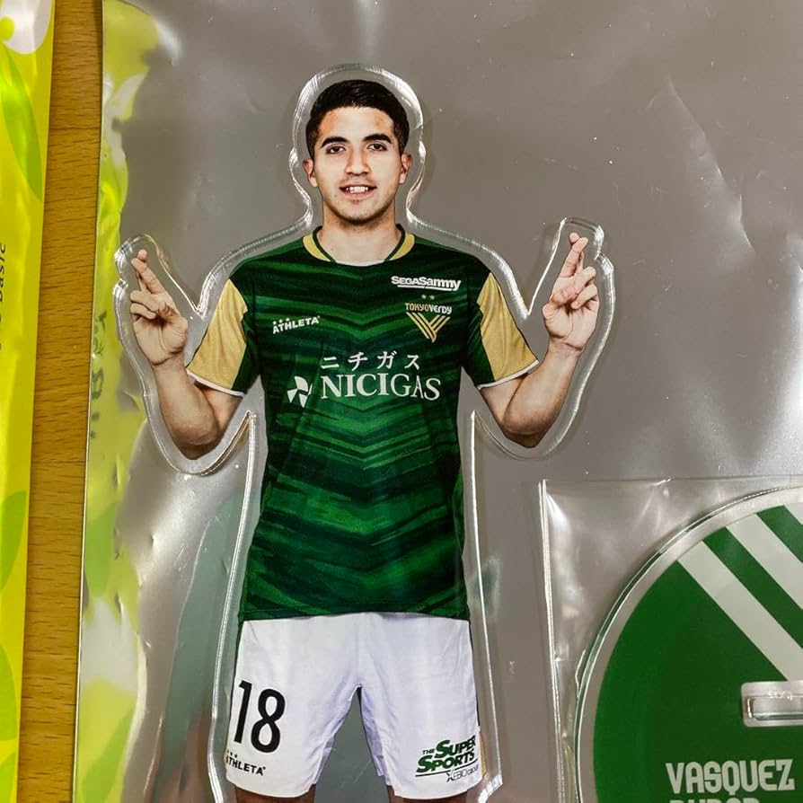 Amazon.co.jp: 東京ヴェルディ バスケス バイロン選手 アクスタ