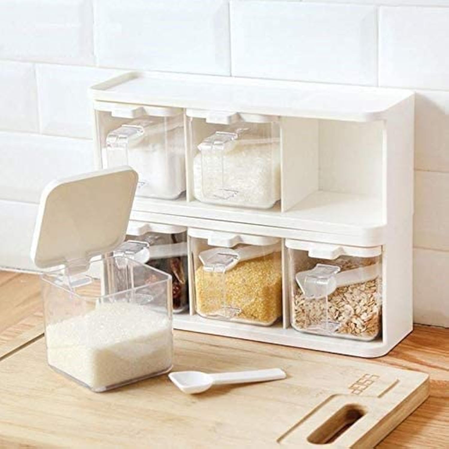 Spice Jars 3 Grids Spice Rack with Spoon Lid Container Seasoning Box Herb Spices Storage Condiment Jar Cooking with Handle