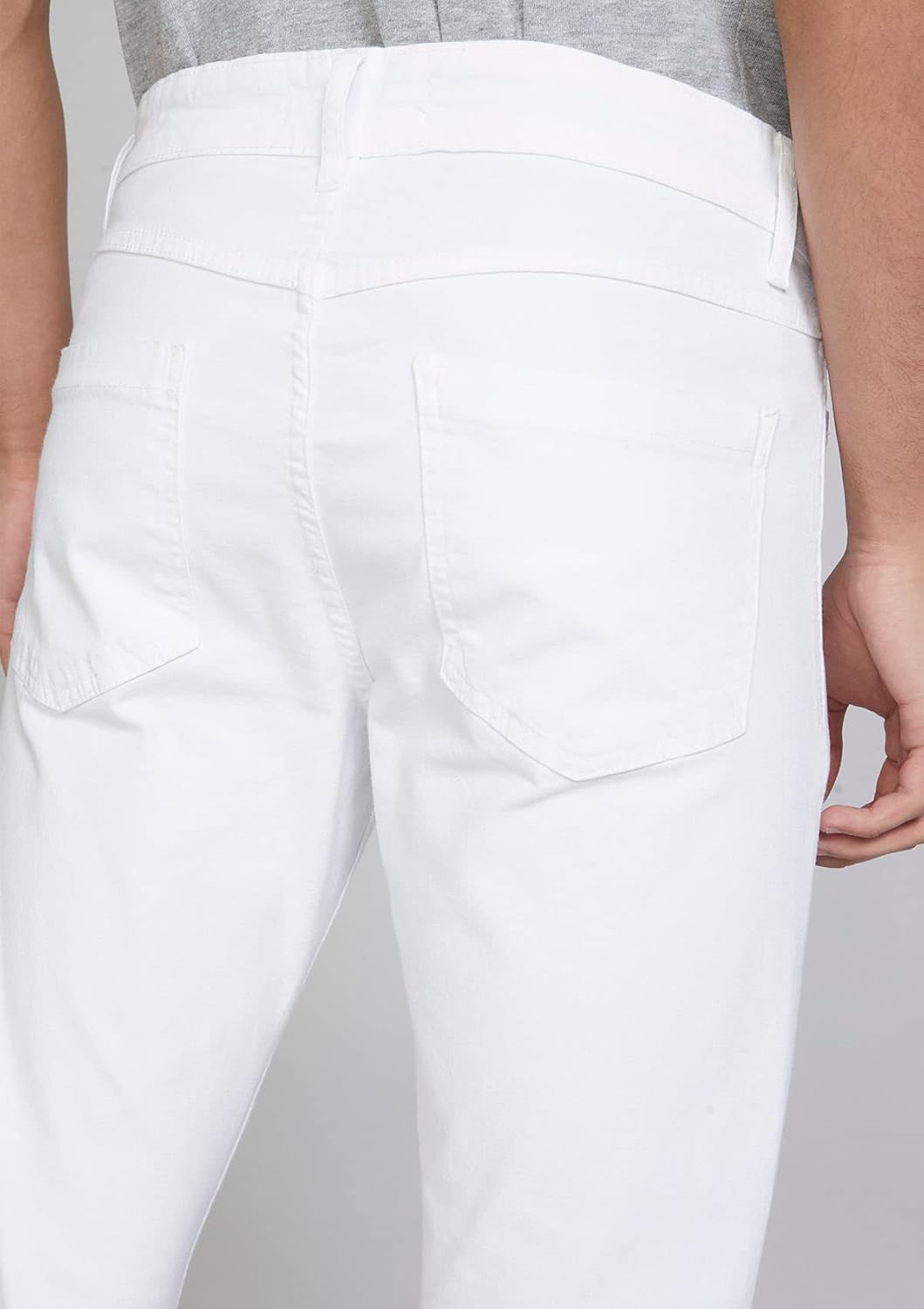 Calça Jeans Masculina Soft Touch Skinny em promoção! Veja a oferta e mais achadinhos de Calças 6 Hoje é o melhor dia para comprar Calça Jeans Masculina Soft Touch Skinny com aquele preço maroto! Promoção! Aproveite a oferta! 6