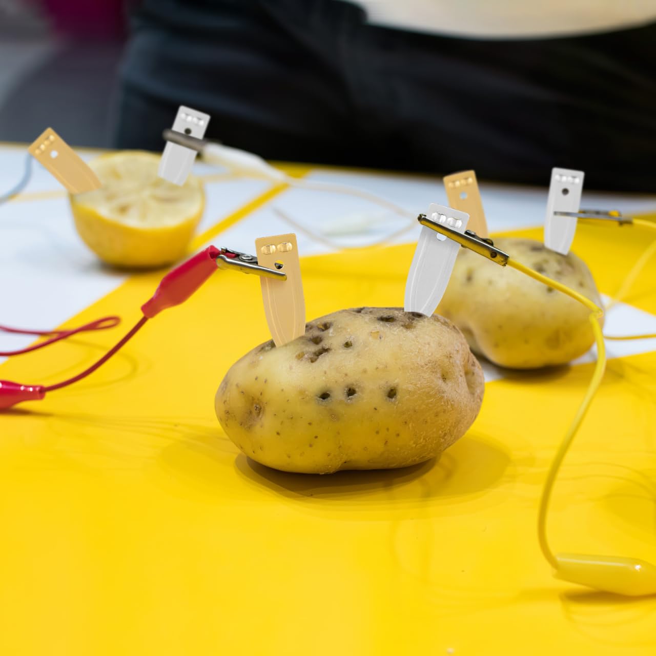 ULTECHNOVO Copper Zinc Electrode Sheet Set 4X0.35X0.08 Inch Pure Anode Strips For Scientific Experiments Electroplating Diy Projects Educational Use