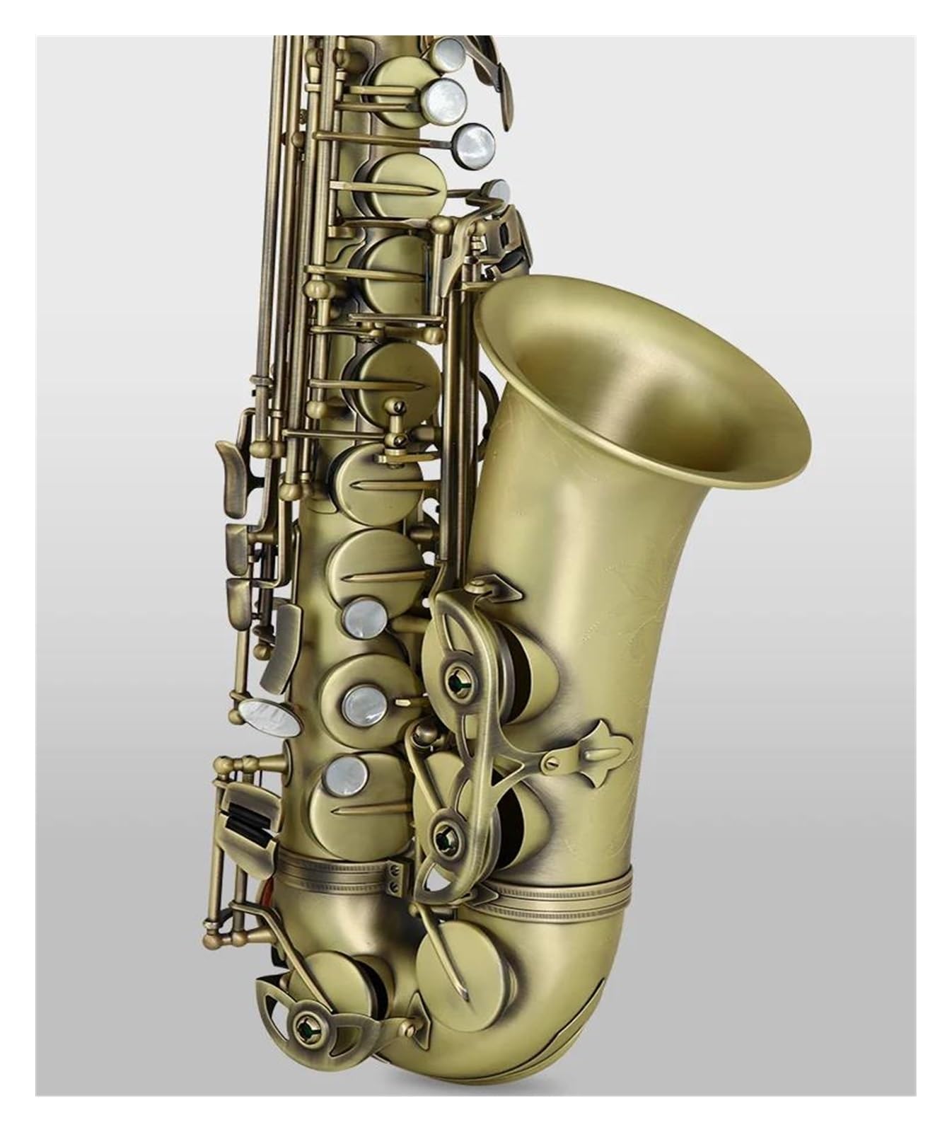 【ヴィンテージ・激レア・彫刻入り】ブッシャー　アルトサックス　高級ケース ヴィンテージ・激レア・彫刻入り】ブッシャー アルトサックス