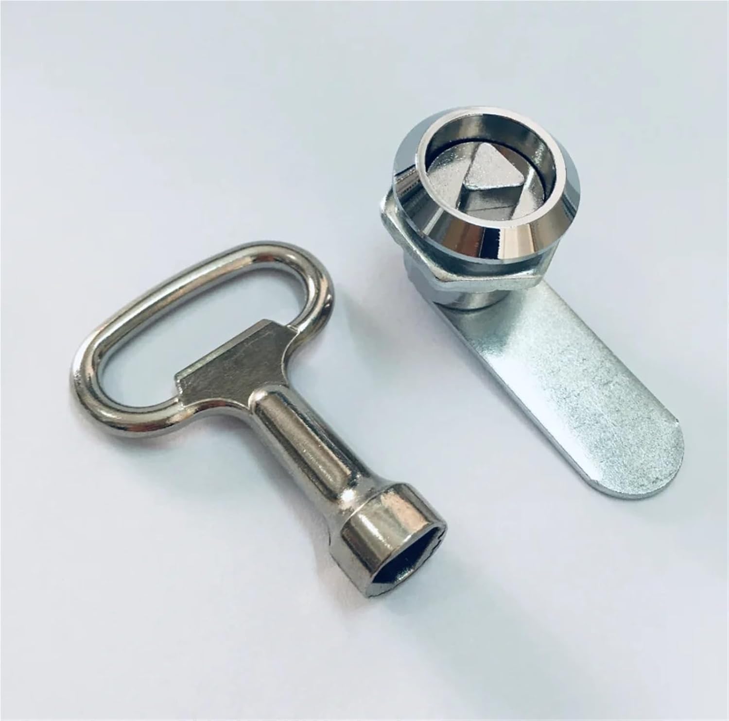 MS-705 Small Triangle Lock Equipment Telescopic Door Locks Telescopic Switch Industrial Cabinet Lock 1Pcs(Key)