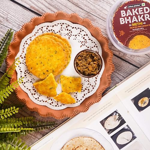 Image of Urban Platter Baked Methi Bhakri, 200g (Wheat Free, Traditional Gujarati Snack)