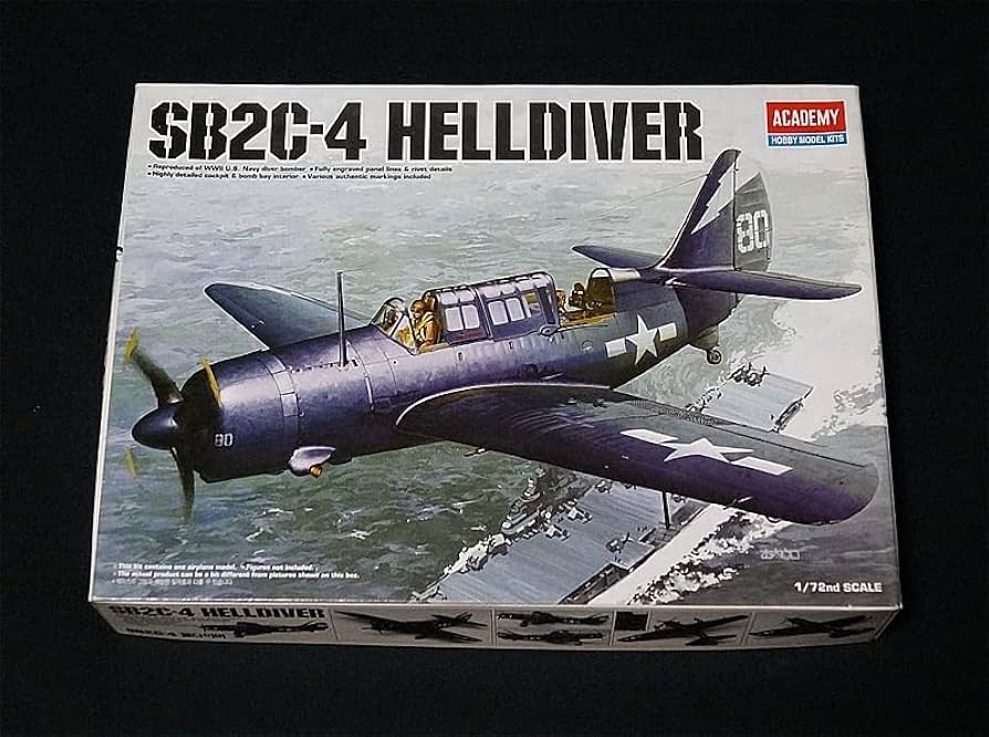 ヘルダイバー　SB2C-4　レベル　プラモデル ヘルダイバー SB2C-4 レベル プラモデル