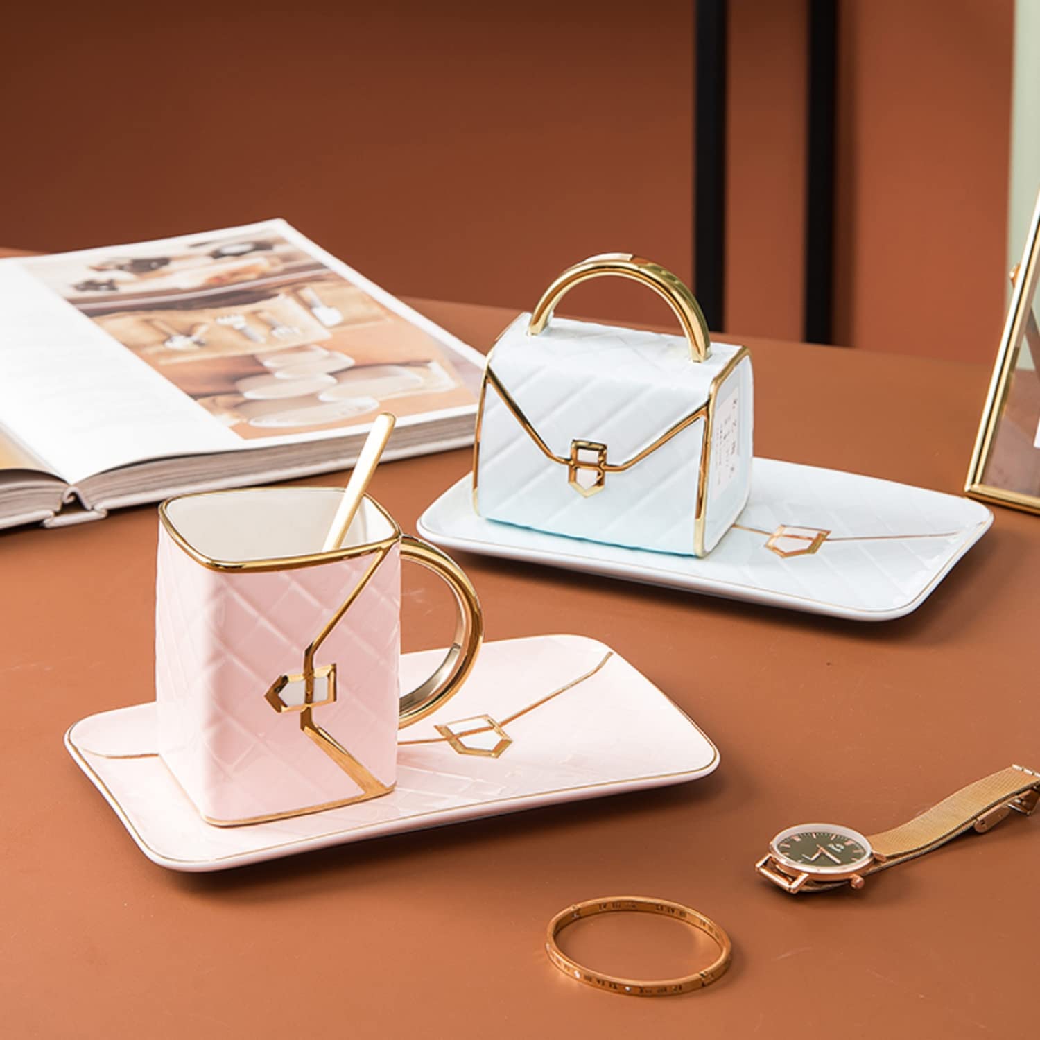 Juego de tazas de café de cerámica, taza de té, taza única en forma de bolsa y platillo con cuchara y platillo para mujeres, regalos de Navidad de Acción de Gracias (juego de 4)