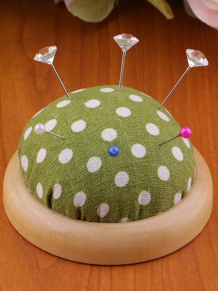 KKKK様用　参考写真　ピンクッション　針刺し　刺繍「ビオラ」 まち針2本付き Amazon.co.jp: [moonfarm] 和柄 針刺し 選べる8種 縫い針 裁縫