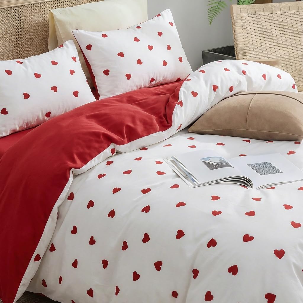 Heart Comforter Set Queen 3 Pieces Romantic Girls Cute Bedding Set, Red Love Heart Pattern, Modern Aesthetic Comforter with 2 Pillowcases 100% Microfibre White