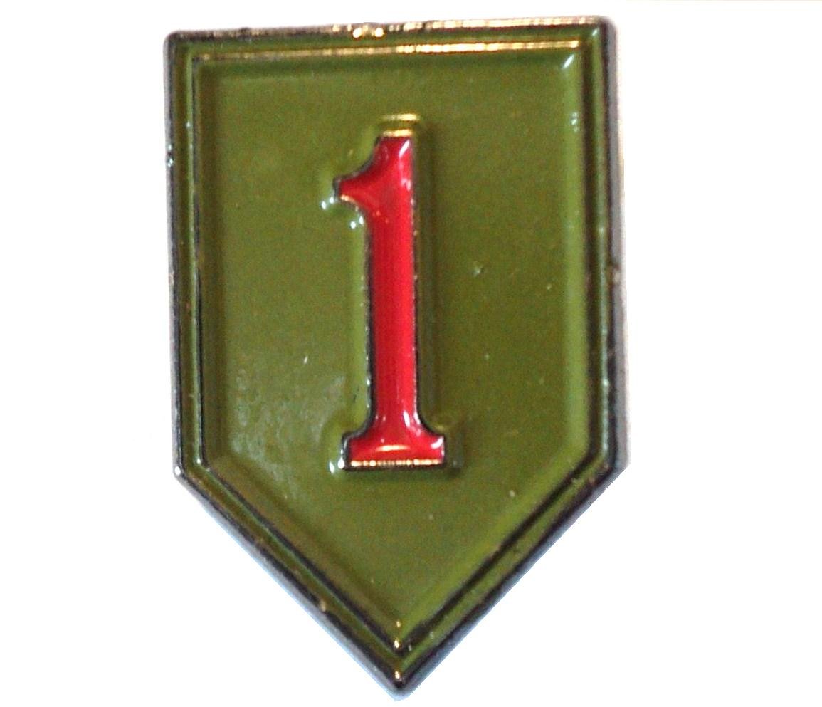 Warzone 1st Infantry Division USA US Army Combat Insignia Enamel Military Badge