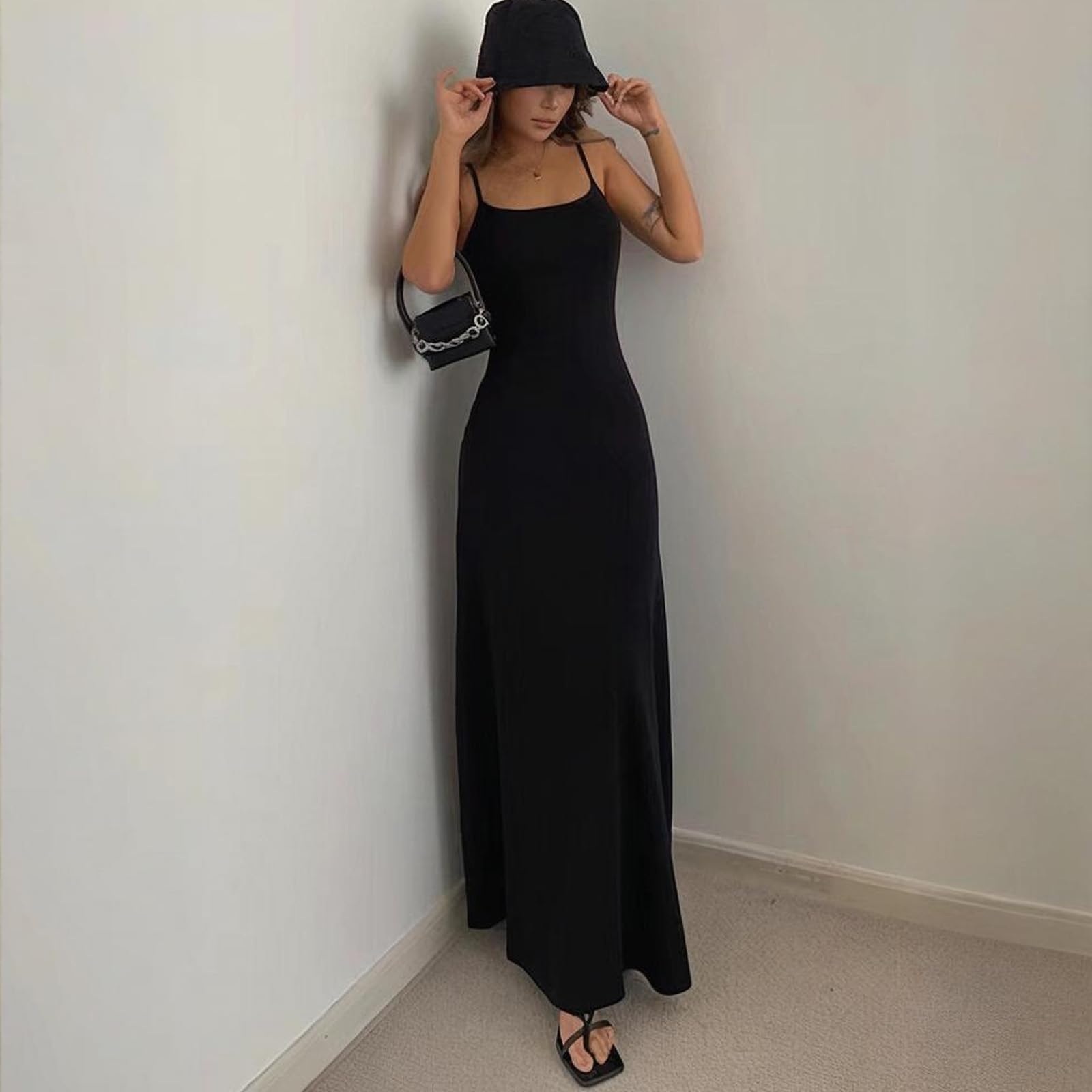Vestito Lungo Donna Spaghetti Strap Senza Maniche Aderente Casual Abito Lunghi Sexy Senza Schienale Bodycon Maxi Abiti Estivo Elasticizzato Vestiti da Festa per Cocktail Cerimonia Discoteca