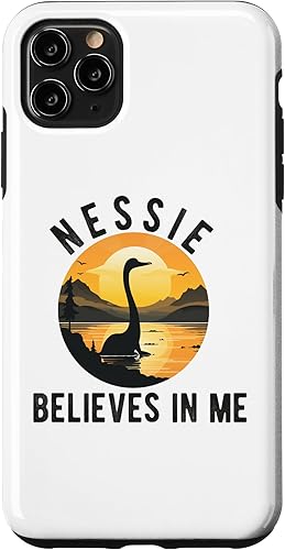 Vista 25 de Funda para iPhone 13 Loch Ness Monster Cryptozoology Cryptozoology Hombres Mujeres Nessie