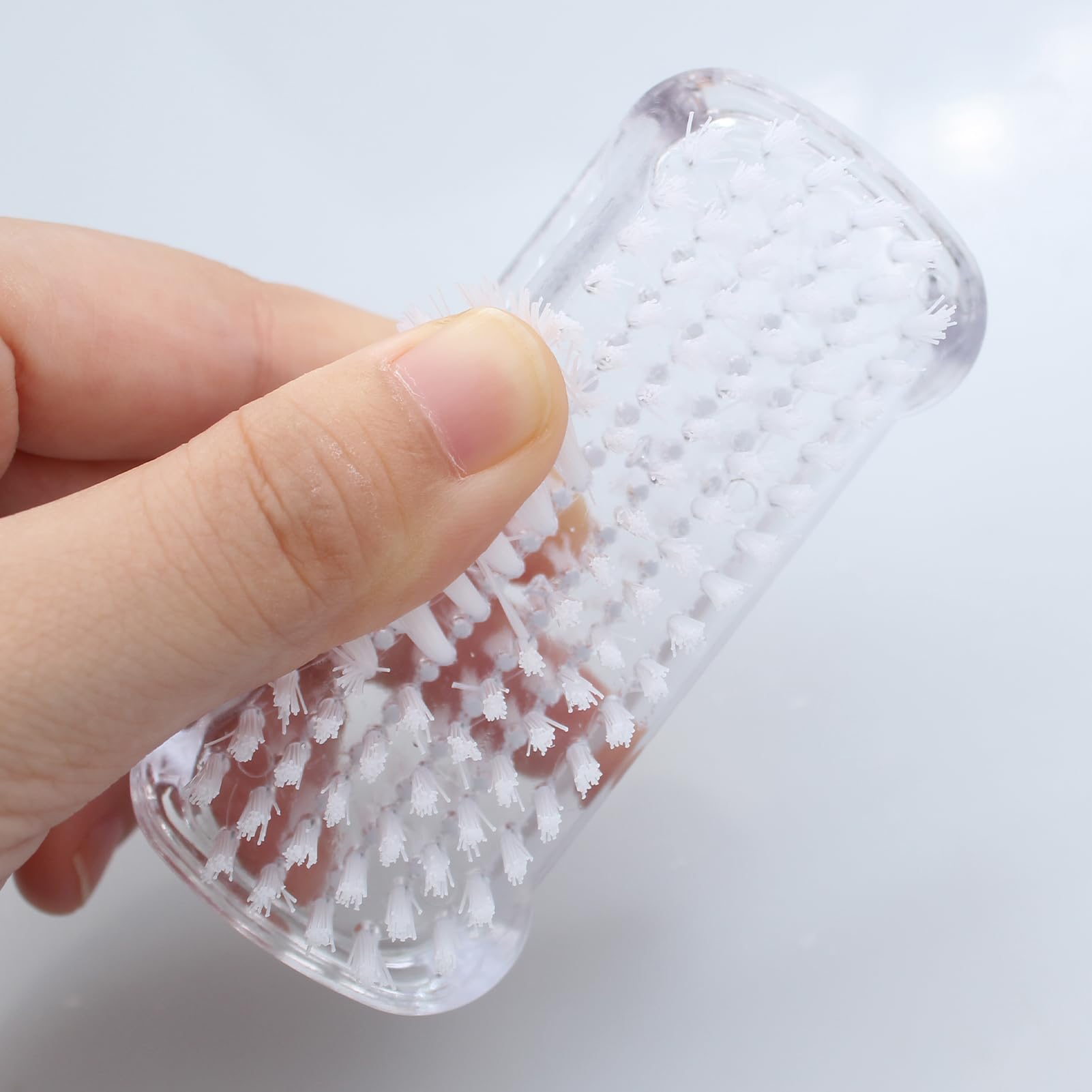 2 PCS Spazzola Per Unghie,spazzolino per unghie mani,Spazzole per la Pulizia plastica,Universale,Per Pulizia di mani Delle Unghie(Bianco)
