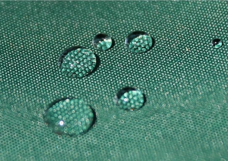 Sombrilla de mesa exterior de 2,5 metros con sistema basculante integrado 2