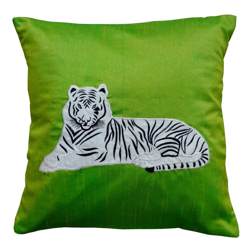 GenericRAVIGA Royal Bengal Tiger Cotton Cushion Cover [Green, White]