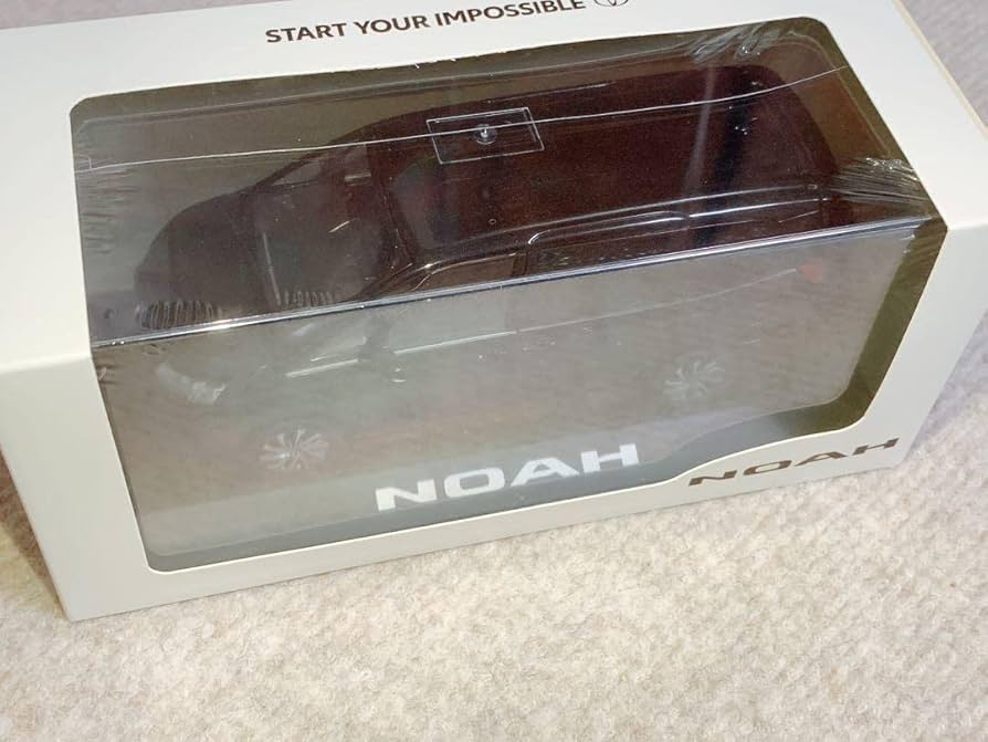 トヨタ ノア アティチュードブラック 色見本 カラーサンプルミニカー 新品 1台 Amazon | ミニカー 1/30 新型 ノア S-Z 90系 カラーサンプル