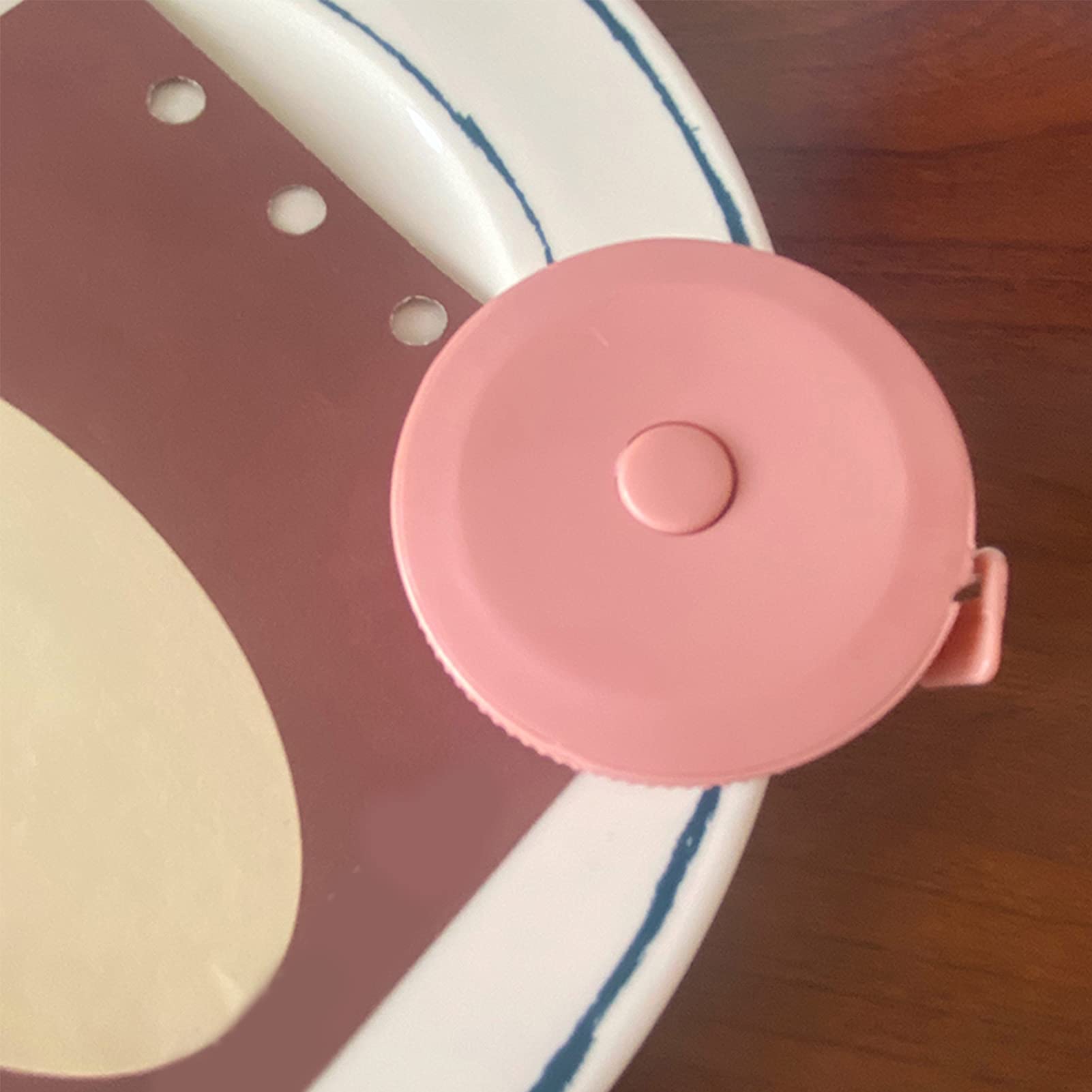 Cinta métrica, regla, herramienta de medición Cinta métrica suave retráctil, regla suave de 1,5 m, cinta de tela de costura suave, medidor de cinta con botón pequeño for medir el cuerpo de la niña, ci