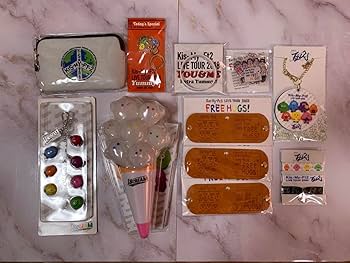 Amazon.co.jp: Kis-My-Ft2 ツアーグッズ まとめ売り : おもちゃ