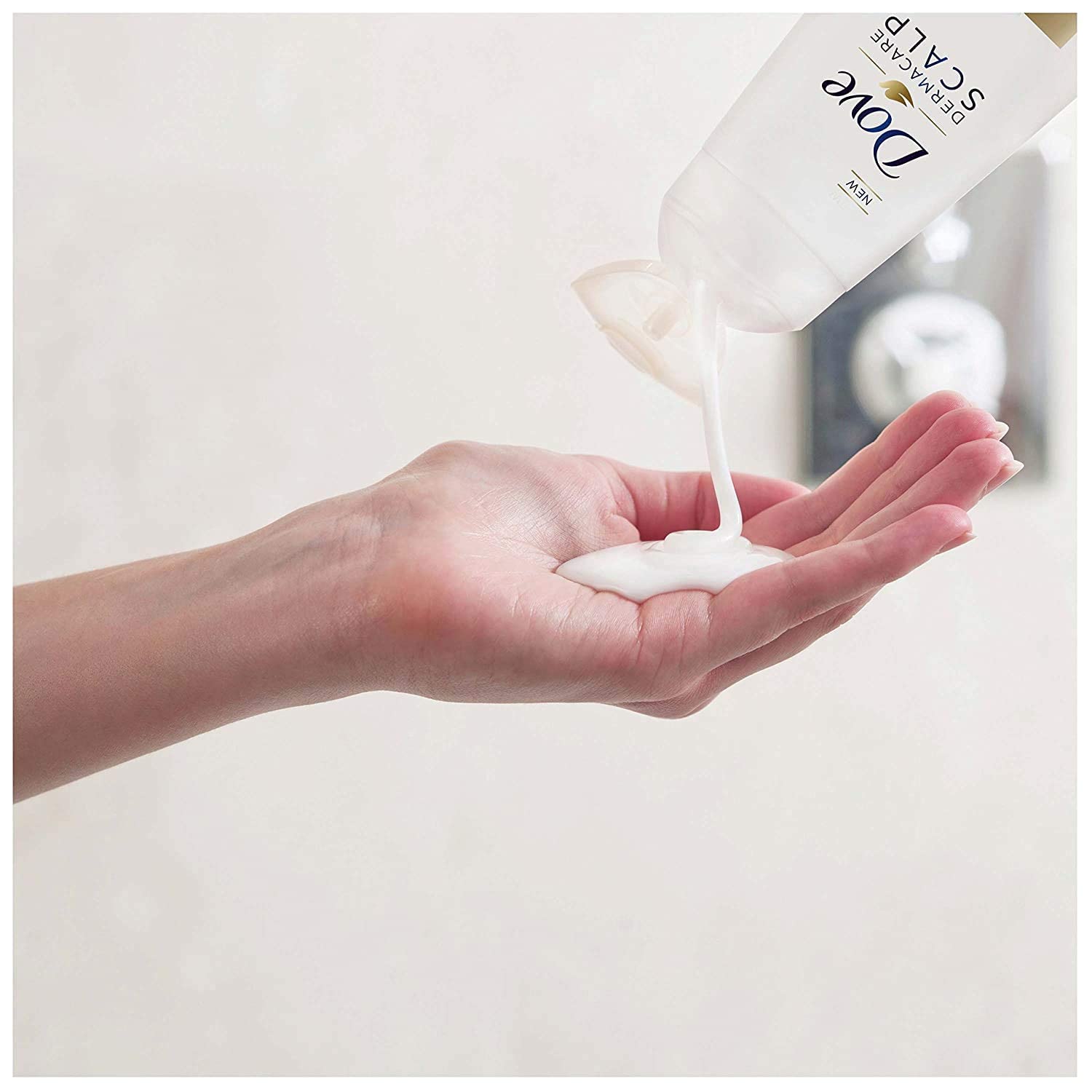 Dove Dandruff Care Shampoo, Zinc Pyrithione + Micro Moisture Serum