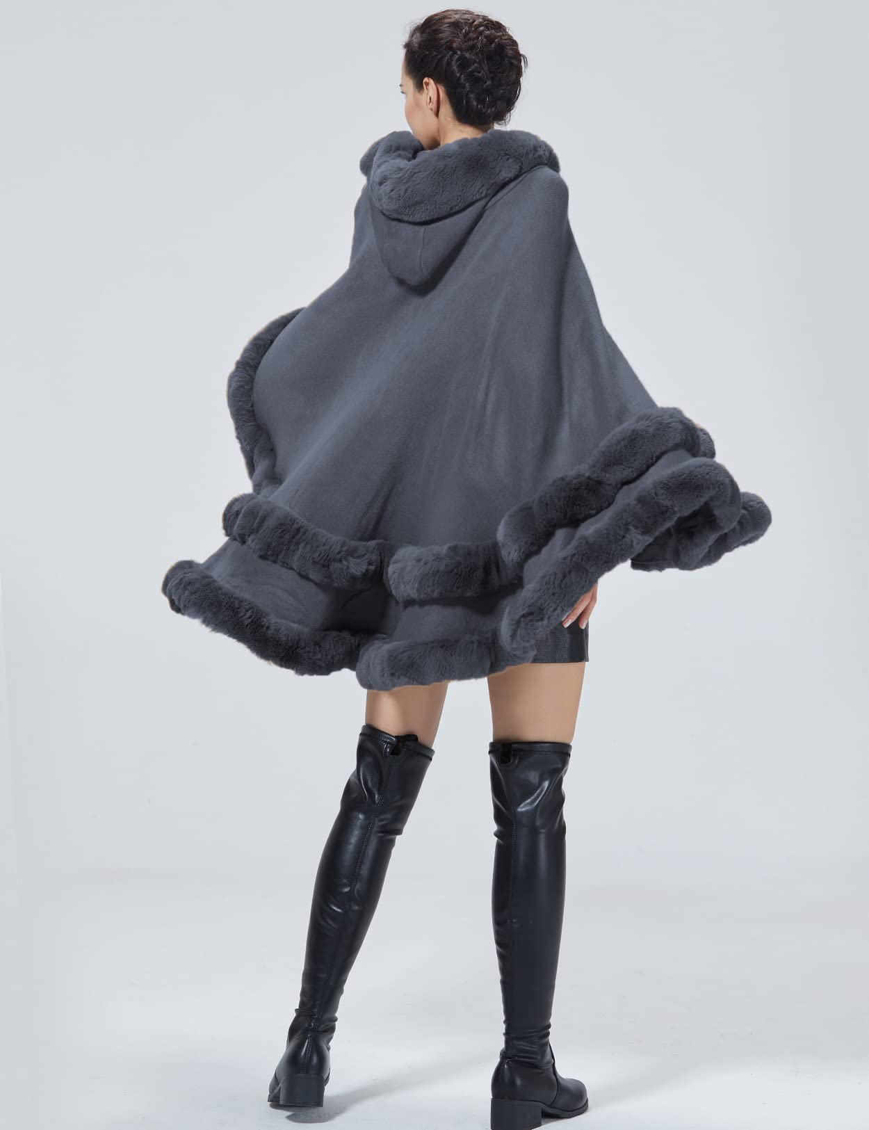 BEAUTELICATE Kunstpelz Umhang Poncho Damen Stola Braut Cape Mit Kapuze Für Winter Hochzeit Abend Party Schwarz Khaki Beige Rosa S113