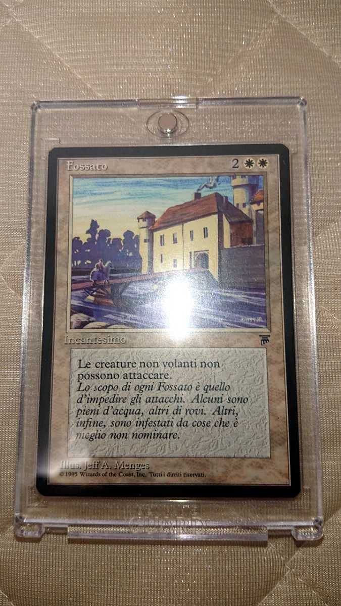 Moat　イタリア語版 Moat イタリア語