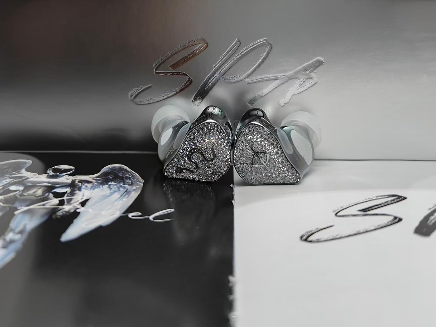 EZ EAR SPA-SG in Ear Monitor,10MM PEEK+PU Composite Diaphragm Inner-Magnet DD HiFi Wired Earbuds in Ear Earphones,Crystal Diamond Surface IEMS for Musicians Singers Audiophiles,on Stage