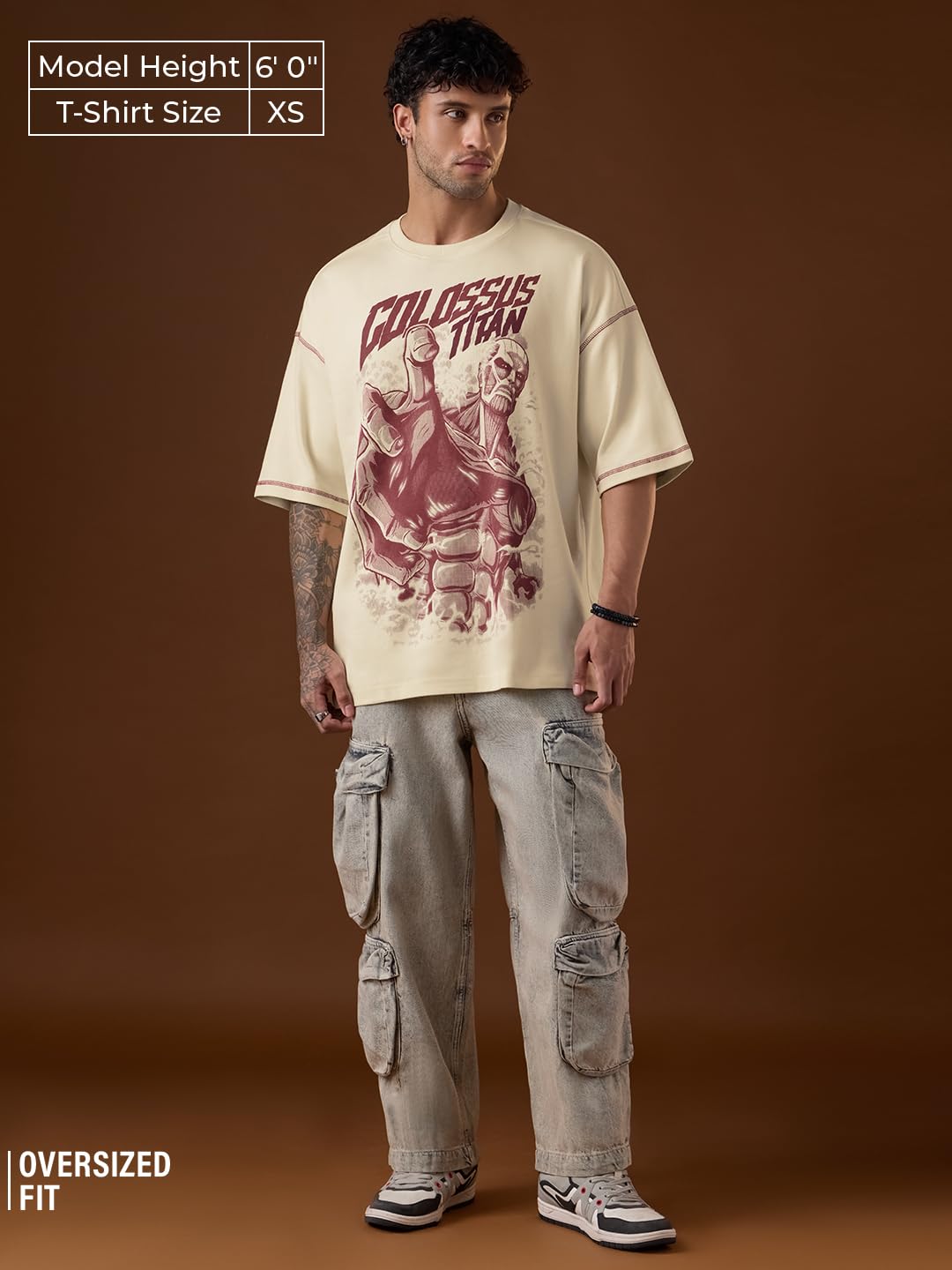 The Souled Store Attack on Titan Colossus Herren und Jungen, kurze Ärmel, Rundhalsausschnitt, Beige, Grafikdruck, Baumwolle, atmungsaktiv, leicht, für alle Jahreszeiten, super übergroßes T-Shirt
