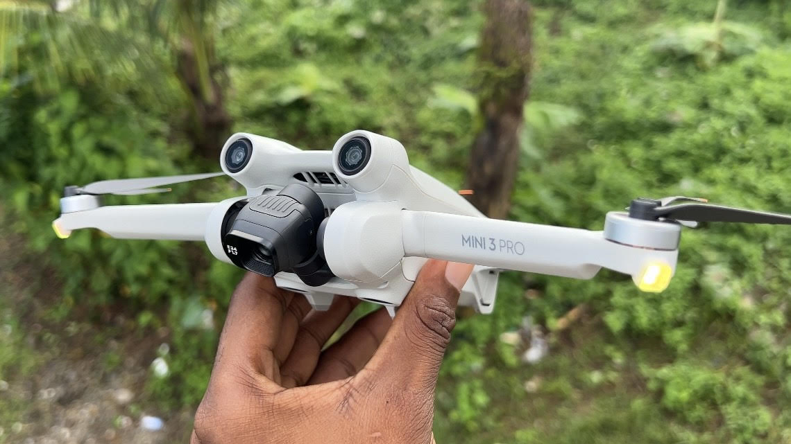 Watch DJI Mini 3 Pro ﹙DJI RC﹚ Lightweight and Foldable Camera