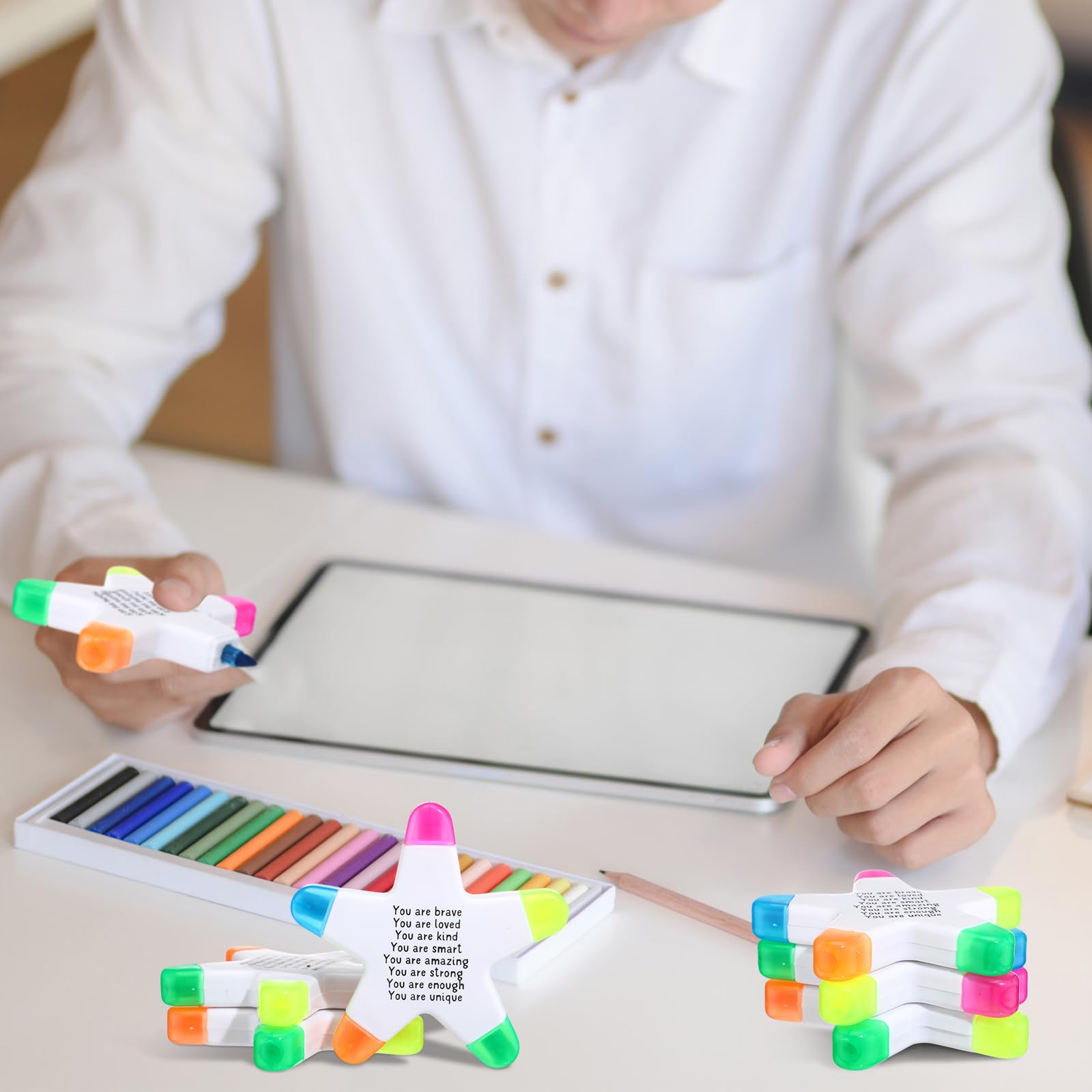 AmazingSpark 24 Sets zum Jahresende Geschenke für Studenten, Stern-Textmarker mit Aufschrift "You're a Star", Geschenktüten, Abschlussfeier, Partygeschenk