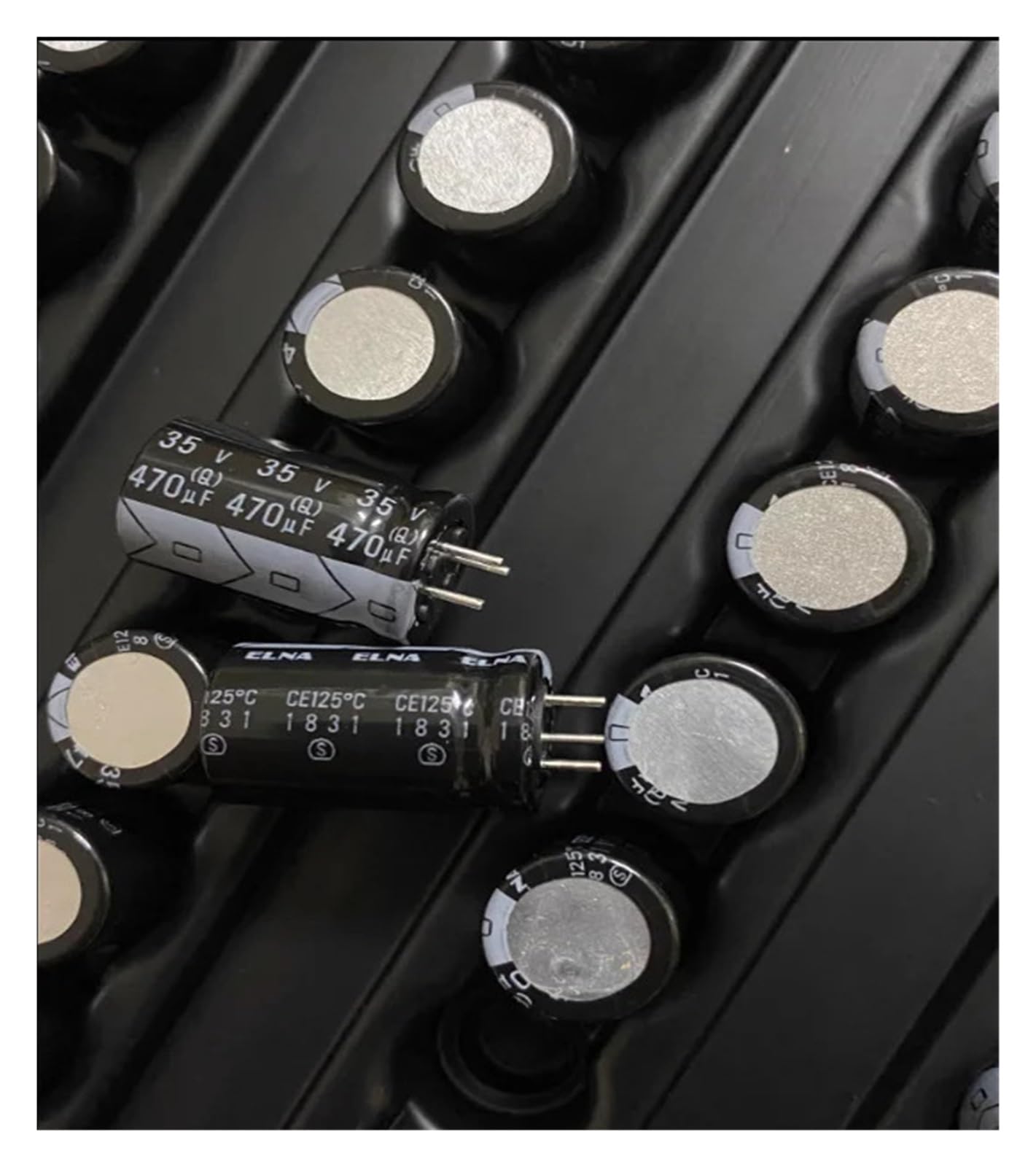 30 SZTUK/PARTIA RPK-35V471QI5WGM 470UF35V 12,5X20 statyw miernik płyta główna komputera kondensator elektrolityczny IDGTTLDF