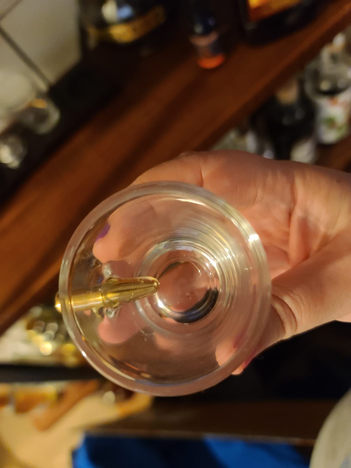 12/mo Finance Pistol Gun Whiskey Decanter Liquor Bottle and Bullet Shot Glasses, Whiskey