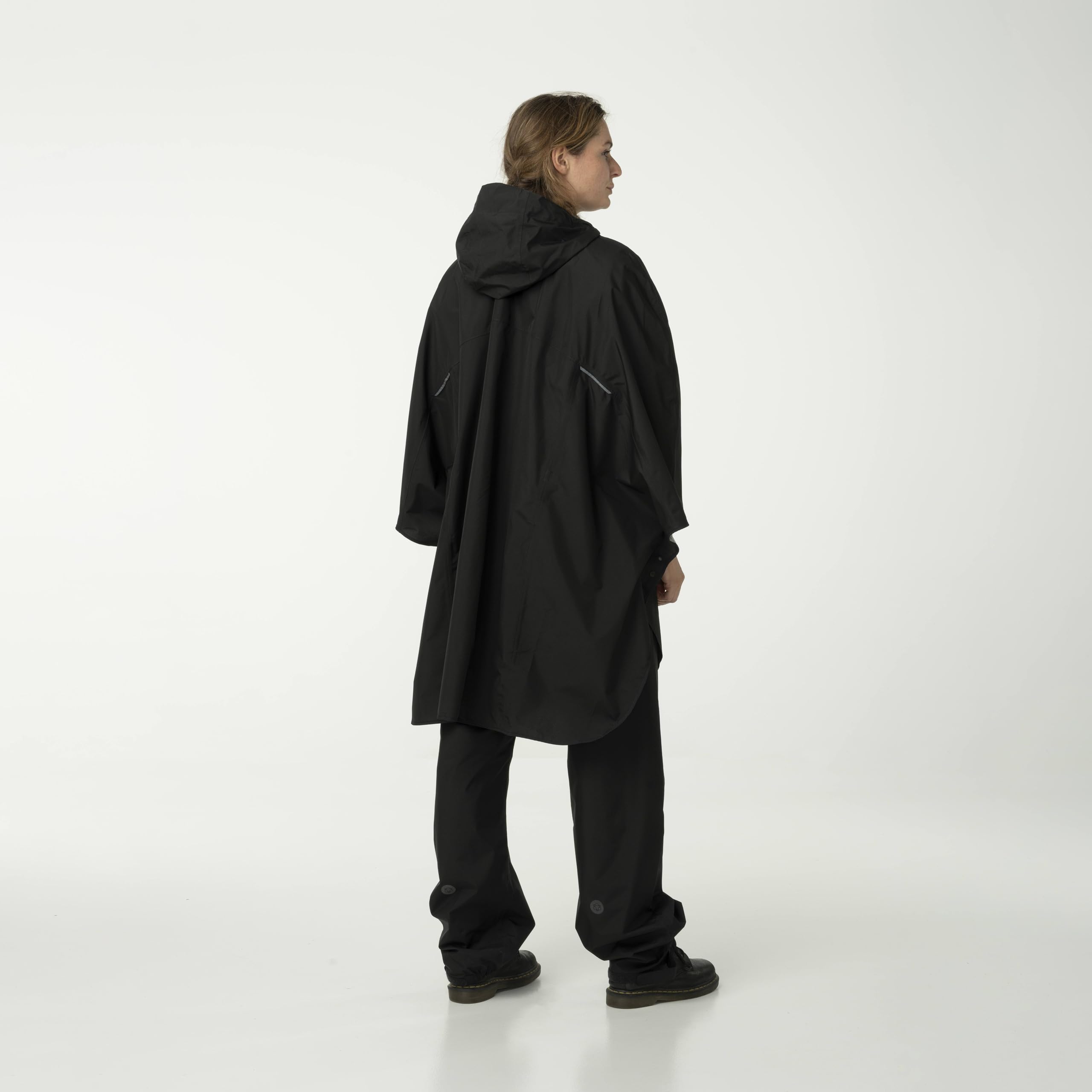 AGU Essential Grant Poncho de pluie, cape de pluie, pour vélo pour homme et femme, imperméable et coupe-vent, réfléchissant, 100 % polyester recyclé, unisexe, taille unique