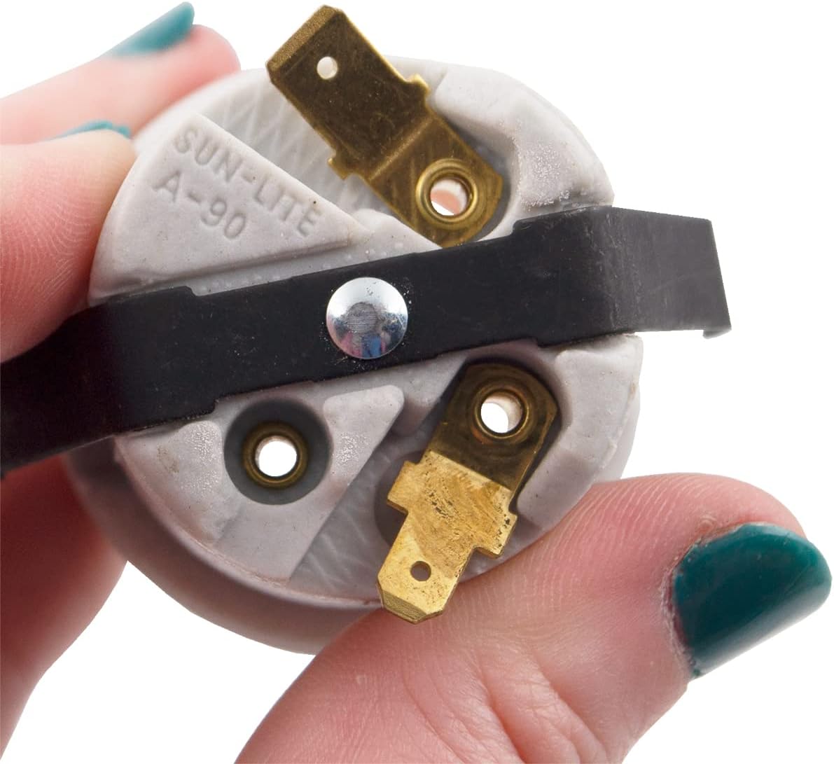 Supplying Demand WB08T10004 WB08T10026 Range Oven Light Bulb Receptacle Push-in Replacement