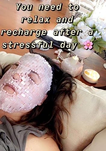 Miniatura 5 de Máscara facial de cuarzo rosa y rodillo para la cara para promover la relajación y el alivio del estrés. Regalos de cuarzo rosa para mamá Regalos de