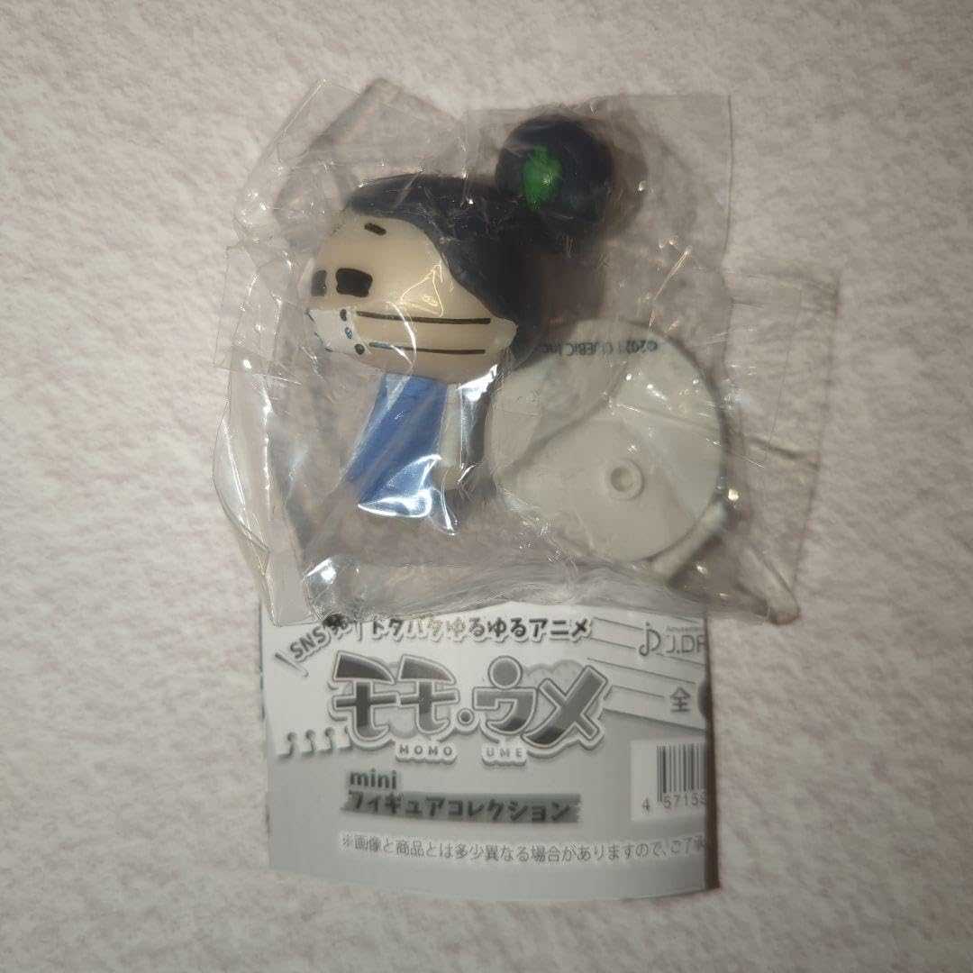 Momoume Mini Figure Collection Ume Gacha