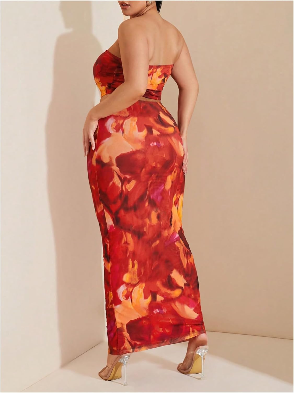 Floerns Women's Plus Size 2 Piece Outfit Flower Crop Tube Top and Maxi Skirts Set - Image 3