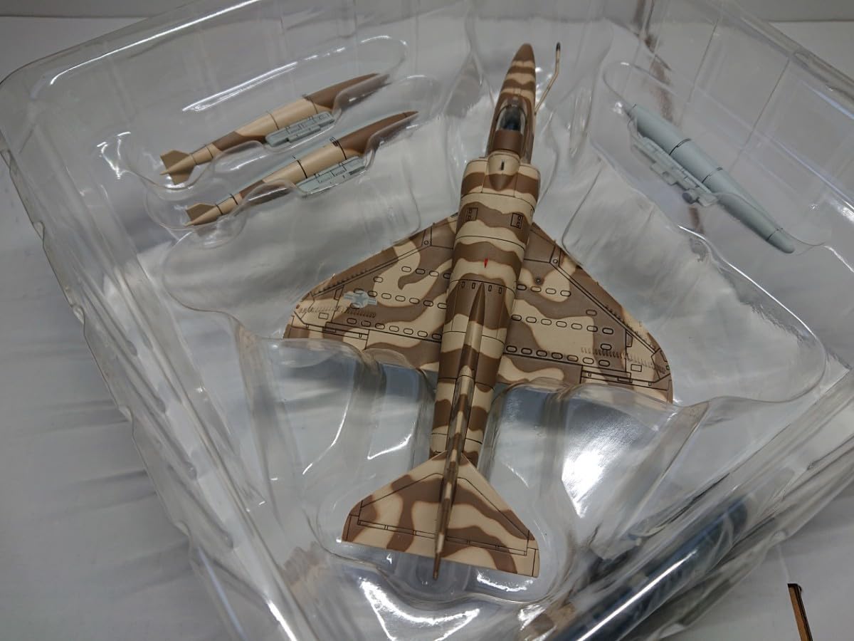 ホビーマスター 1/72 ダグラス A-4E スカイホーク HA1406 Hobby Master HA1406 - A-4 Skyhawk Diecast Model, USN VA-126