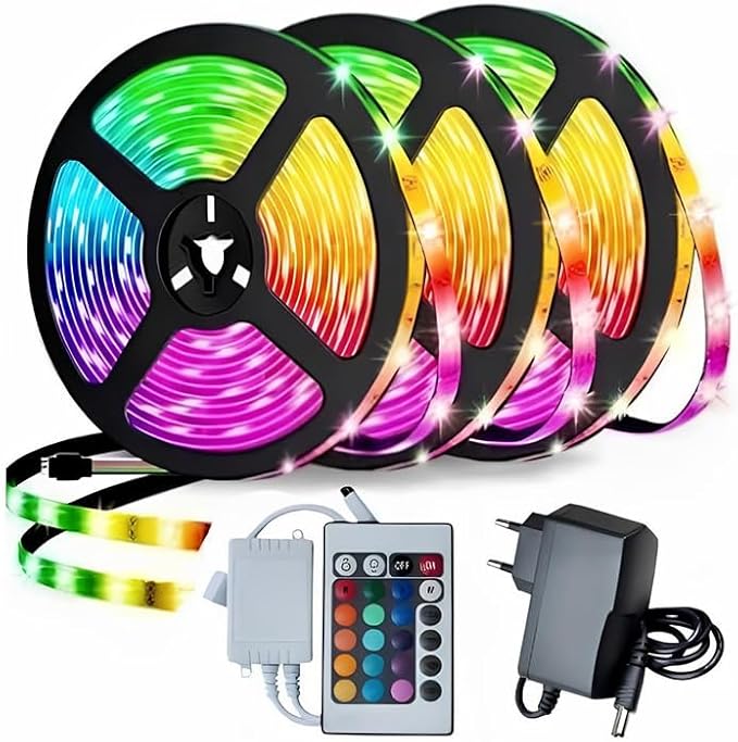 Fita LED RGB com controle decorando ambiente com iluminação colorida