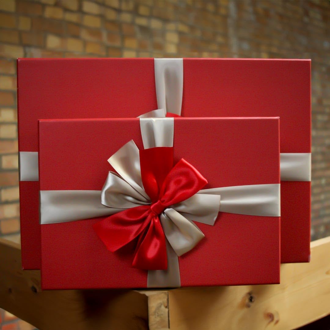 Emartbuy Set Von 3 Starre Geschenkbox, Himbeer-Rote Box mit Deckel, Innenseite Bedruckt und Band