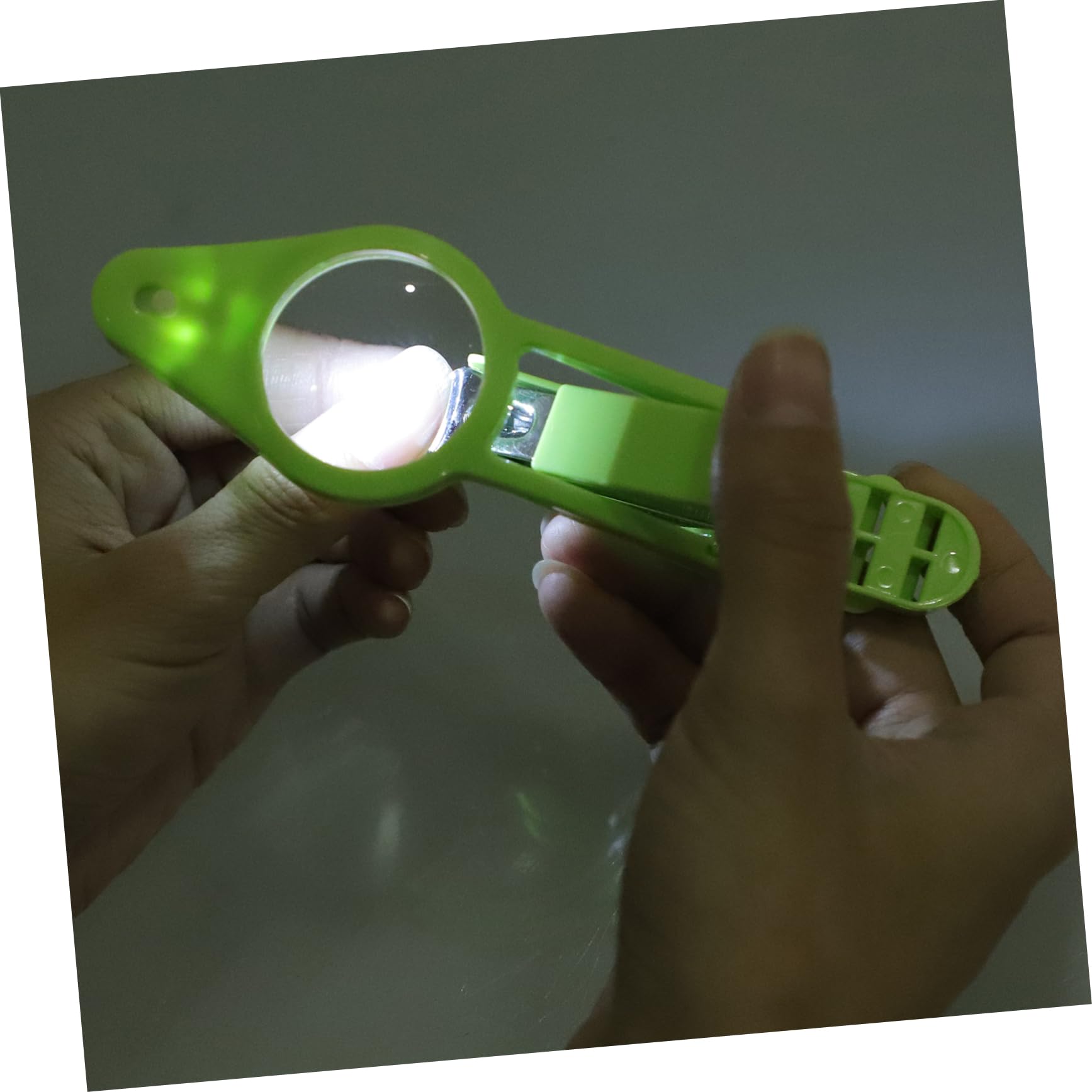 HANABASS Portable Nail Trimmer with Light and Magnifier Safe Nail Clippers for Newborns Durable Nail Care Tool Green for Grooming and