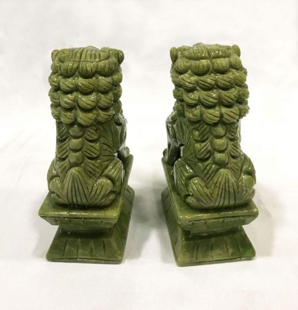 翡翠 獅子の彫刻 小型 装飾品