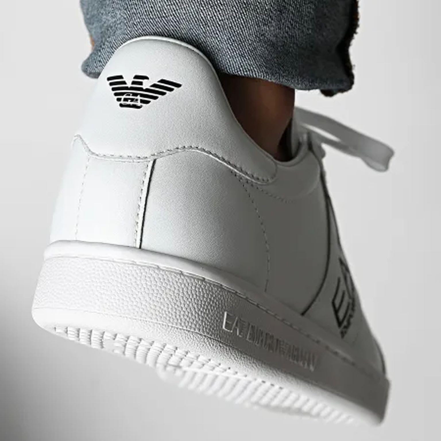EA7 Emporio Armani Sneakers Uomo Classic 7X000332AF10848 8033995869323-44 Bianco Nero 44
