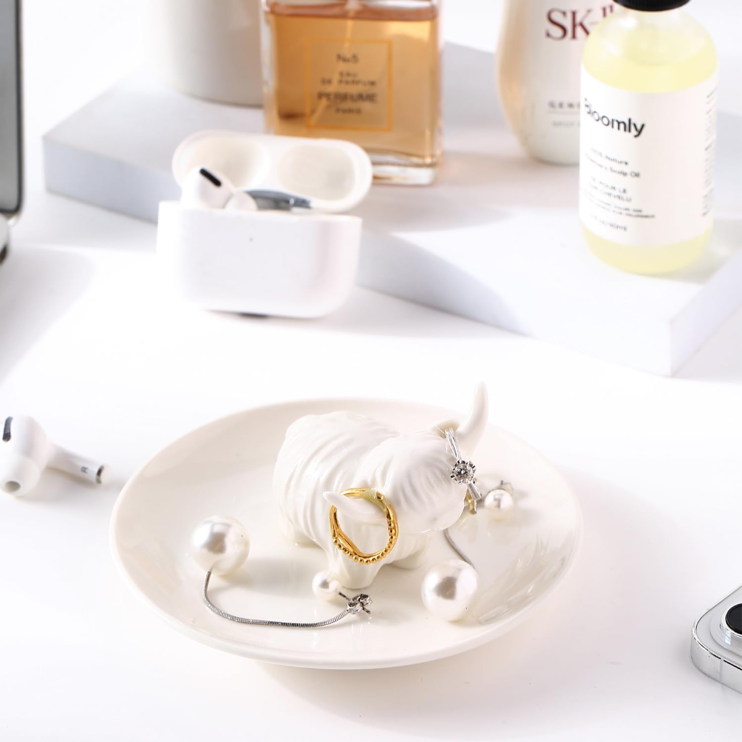 Highland Cow Ring Holder Dish for Jewelry Cute Unique Ceramic Christmas Gifts for Women Girls Birthday Wedding Graduation Valentines, Jewelry Plate Tray Organizer for Earrings Bracelets Necklace Decor - Image 4