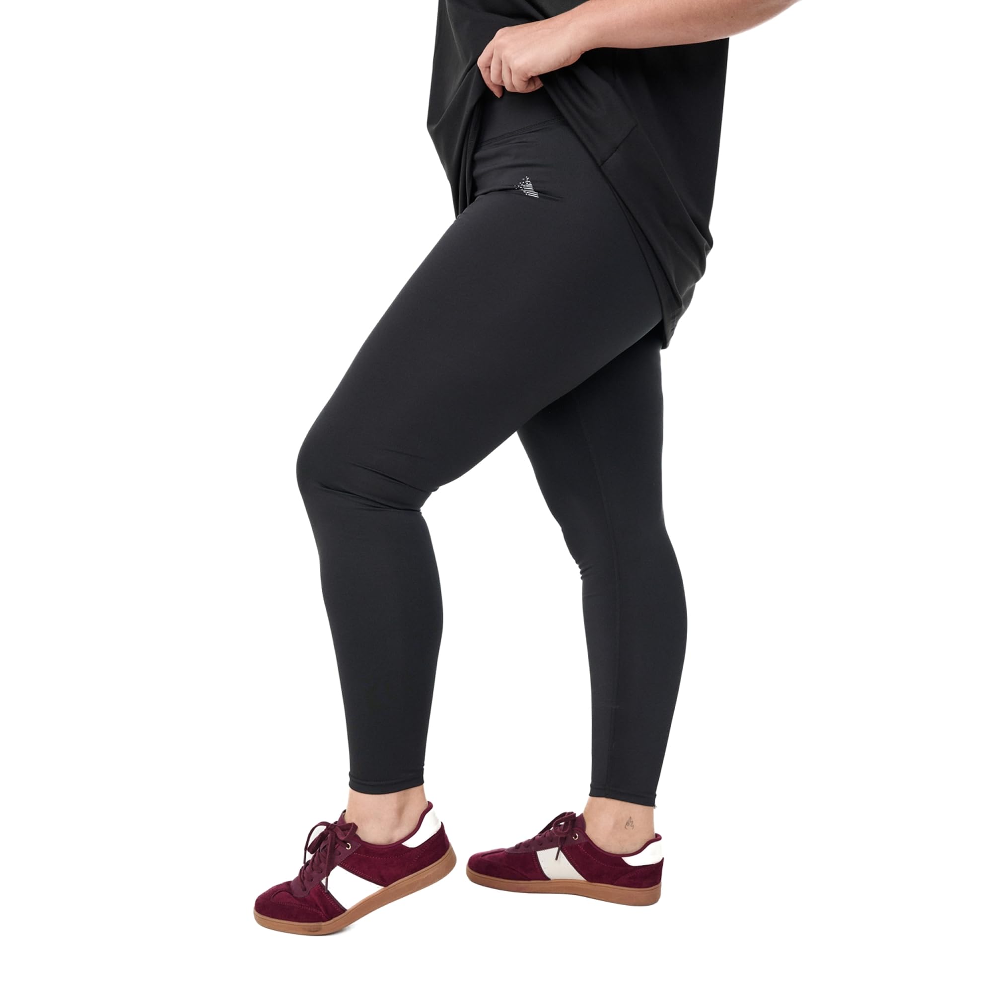 Zizzi Sport-Leggings Damen große Größen, gekürzte Trainingstights Schwarz | Sportliche Trainingsleggings in Übergröße: ideal als Sporthose und Alternative zur Jogginghose, hoher Bund, 7/8-Länge