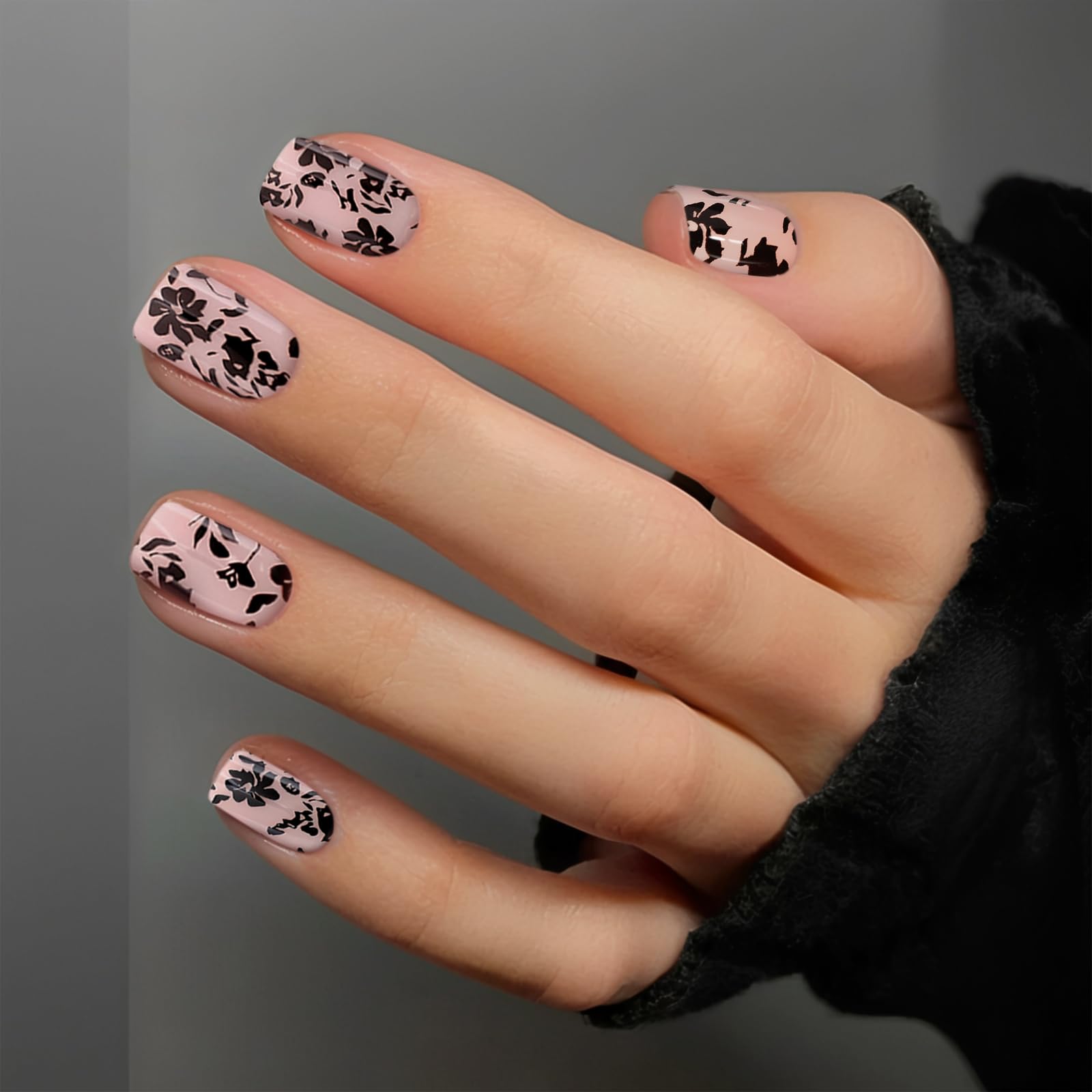 Press On Nails Short, Square Press On Nails with Flower Pattern, 24PC Supremely Fit Glue On Nails, Reusable Glue On Nails Kit for Women Girl Gift