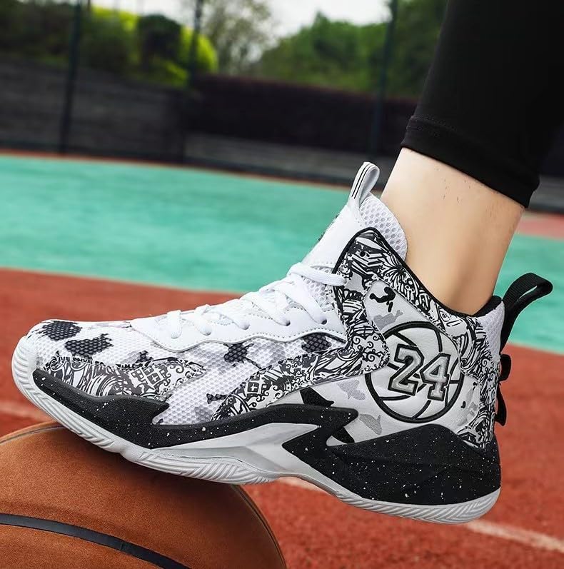 Image of Men's Basketball Shoes Fashion Printed Sneakers