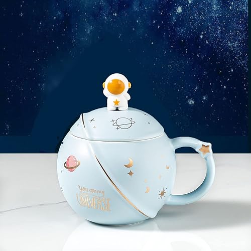 Miniatura 6 de Hwagui Taza de astronauta Kawaii con tapa y cuchara, hecha a mano, bonita taza de cerámica para café, té, leche, agua, espacial, regalo novedoso,