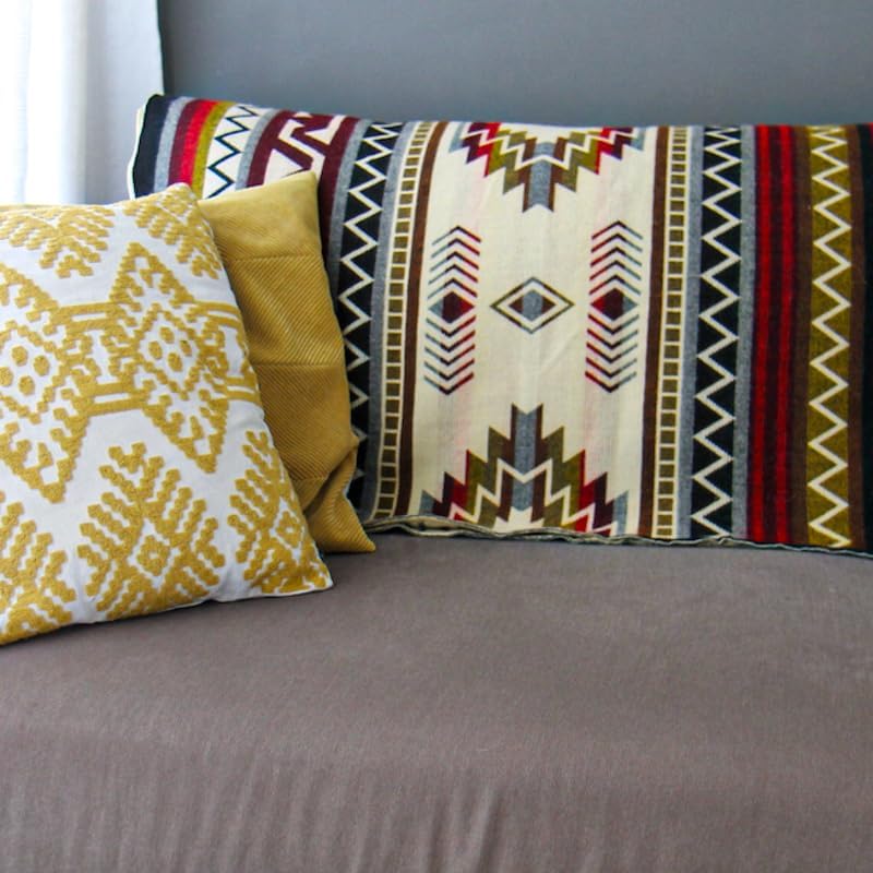 Queen‑Size Alpaca Wool Blend Blanket (77″ x 90.5″) — Multicolor Bohemian Reversible Alpaca/Sheep Wool/Acrylic, Quick‑Dry Luxury Throw for Bed, Couch or Camp - Image 6