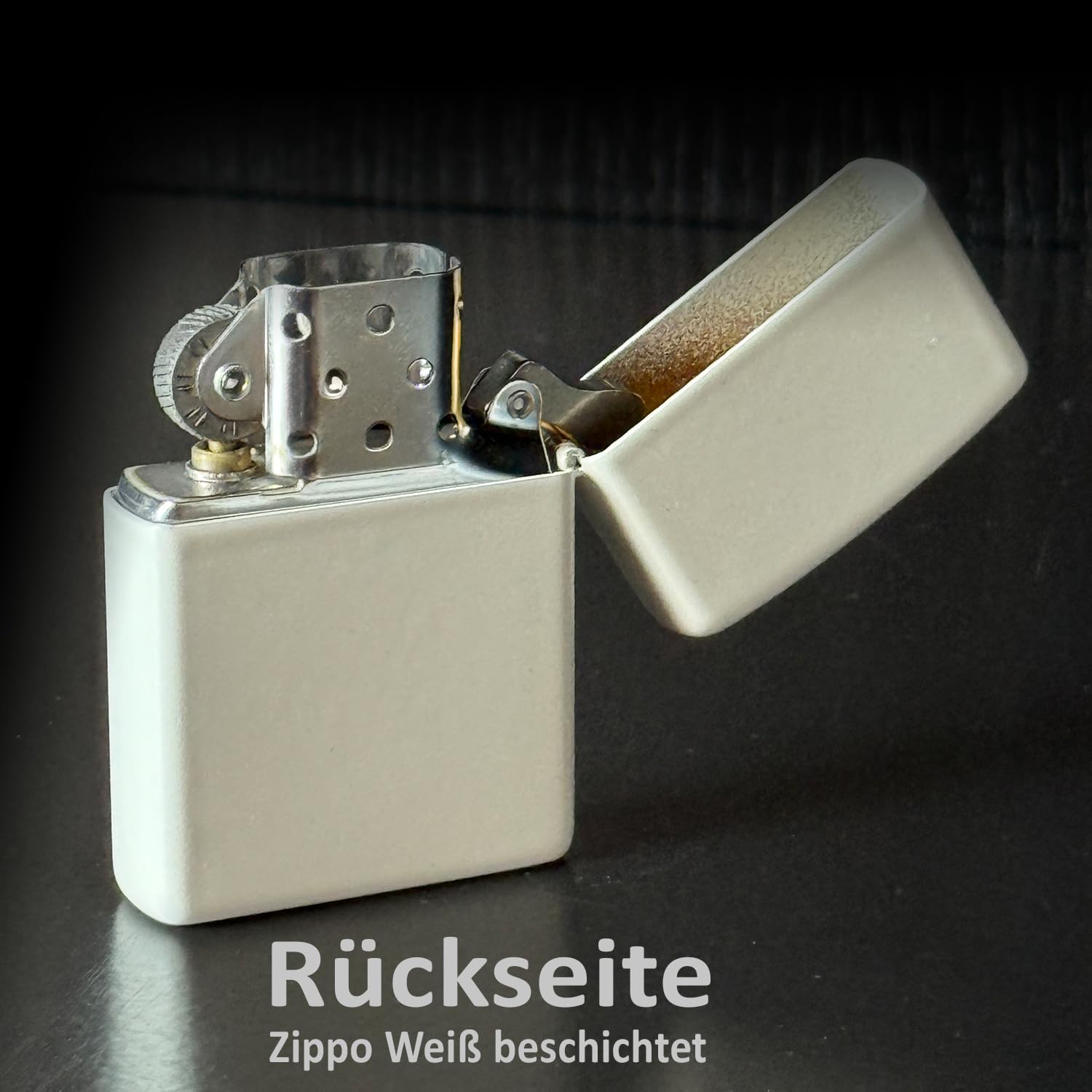 Contento | Zippo Feuerzeug Weiß | Wunschmotiv mit UV-Druck | Personalisiertes Sturmfeuerzeug | Geschenkidee für Frauen und Männer, Sammler, Vatertagsgeschenk für Deinen Freund